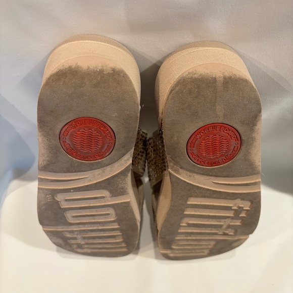 FITFLOP Sz 7 Strobe Crisscross Slide Confort Sandals with Rhinestone Encrusted - Picture 8 of 9